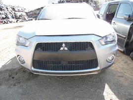 2012 MITSUBISHI OUTLANDER SE SILVER 2.4 AT 4WD 214000 width=